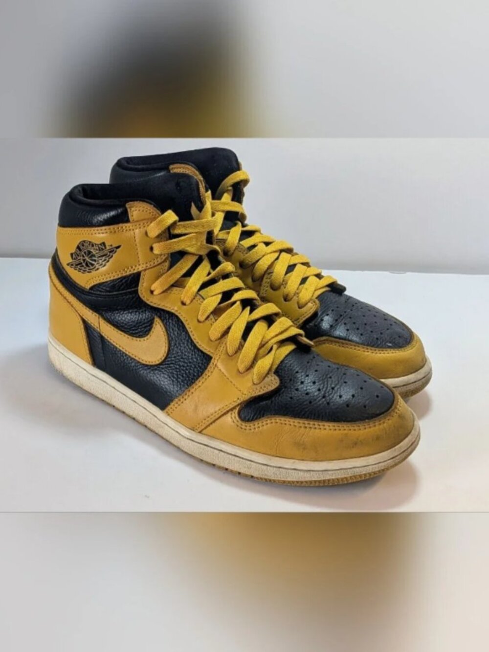 Nike Air Jordan 1 Retro High OG “Pollen” Men’s Size 10